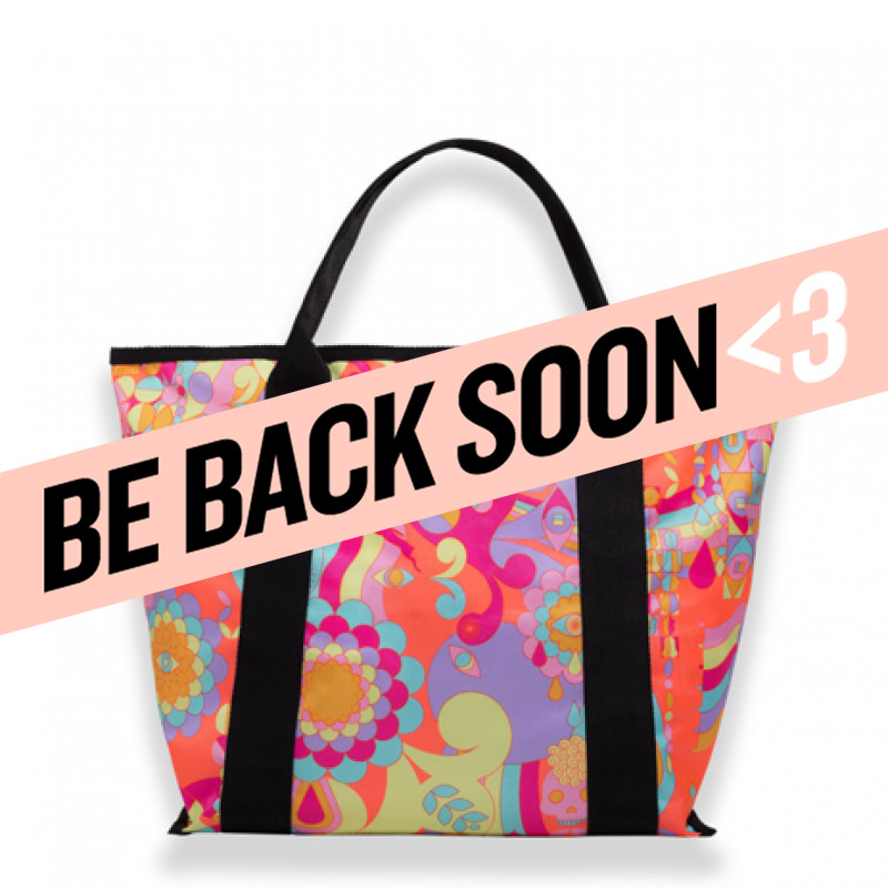 amika: beach tote bag